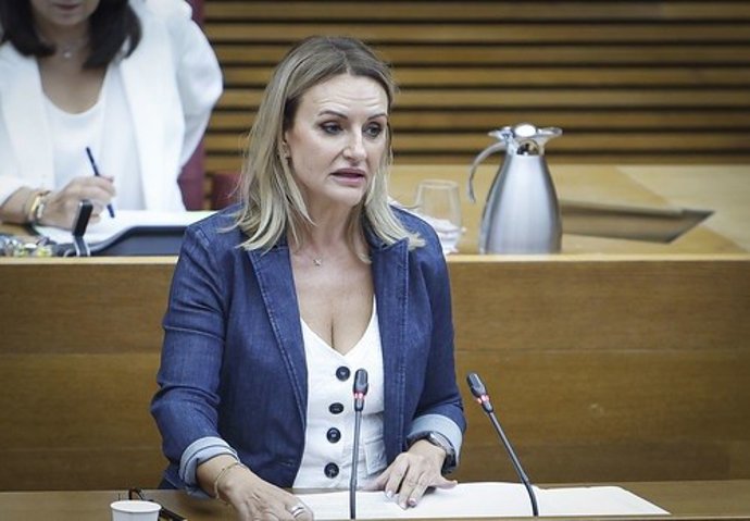 Archivo - Arxiu - La consellera d'Innovació, Indústria, Comerç i Turisme, Nuria Montes