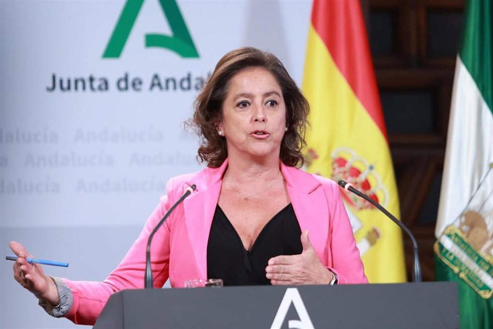 La consejera de Salud y Consumo, CatalinaGarcía