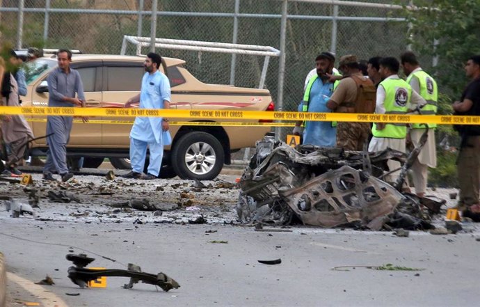 Archivo - Imagen de archivo de las fuerzas de seguridad tras un atentado bomba en Pakistán
