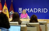 Sanz traslada su "preocupación" por el aumento de actividad de bandas juveniles y exige la acción de Delegación