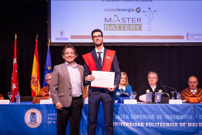 Juan Carlos Hernández, CEO de Master Battery, e Ibrahim Plasencia.