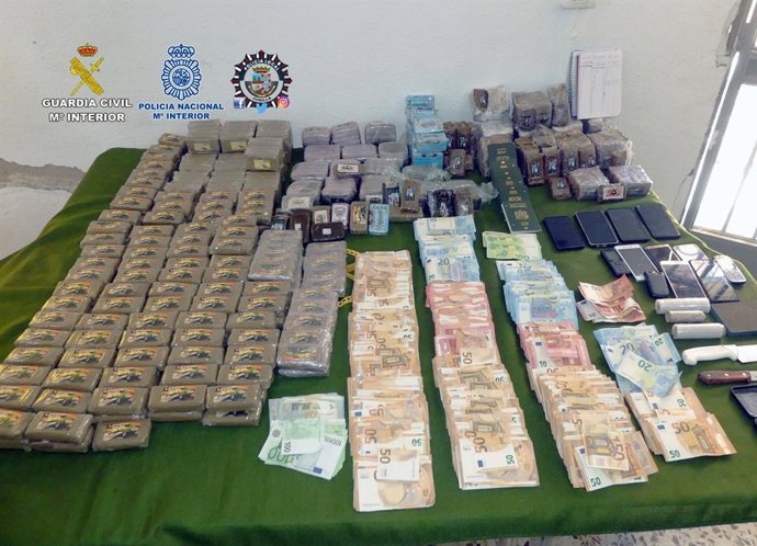 Dorga, diners i efectes confiscats en el marc de l'operació