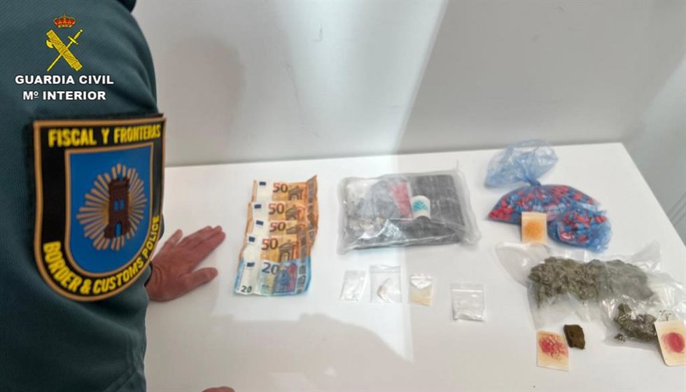 Archivo - Droga incautada en Ibiza