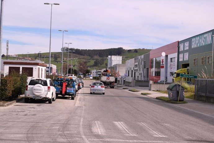 Archivo - Polígono industrial de Tanos-Viérnoles