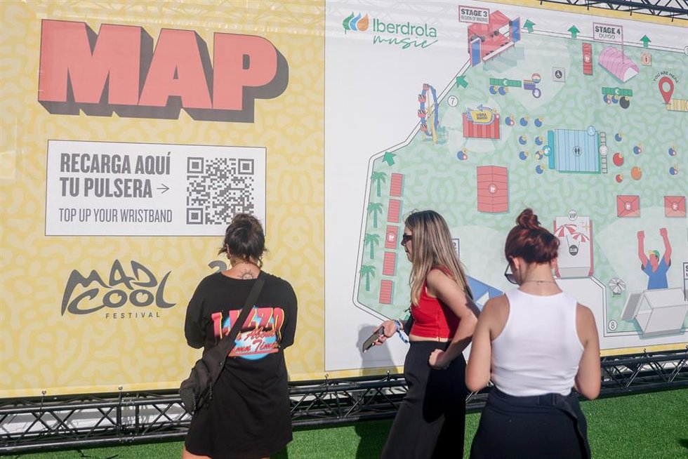 Archivo - Ambiente durante la primera jornada del festival Mad Cool 2023, a 6 de julio de 2023
