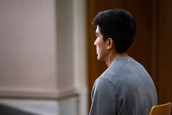 Brian Raimundo, el acusado de intento de asesinato y violación a una adolescente en Igualada, durante un juicio en la Audiencia de Barcelona, a 17 de junio de 2024, en Barcelona, Catalunya (España).