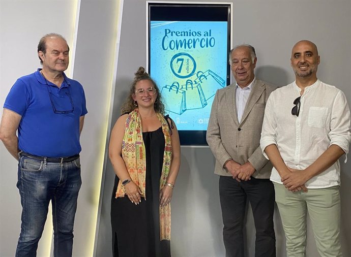 Presentacion de la VII edición de los Premios al Comercio de Huelva.
