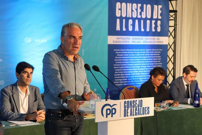 El vicesecretario de Coordinación Autonómica y Local y Análisis Electoral del PP, Elías Bendodo, en un acto en Mijas