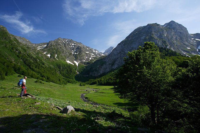 Archivo - Arxiu- Paisatge de la Vall d'Aran (Lleida).