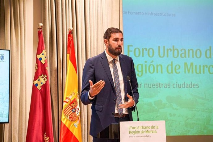 El vicepresidente José Ángel Antelo, inauguró hoy I Foro Urbano de la Región de Murcia.