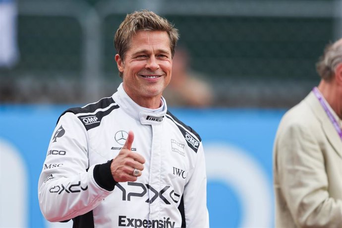 Archivo -  El actor Brad Pitt, protagonista de la película 'F1', en el Gran Premio de Gran Bretaña 2023. 