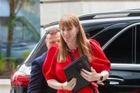 Starmer elige como viceprimera ministra a Angela Rayner, 'número dos' laborista