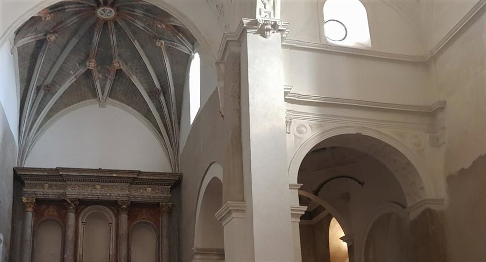 Archivo - Interior de la iglesia de Santo Domingo.