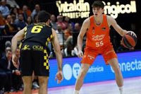 Sergio de Larrea se incorpora al primer equipo del Valencia Basket
