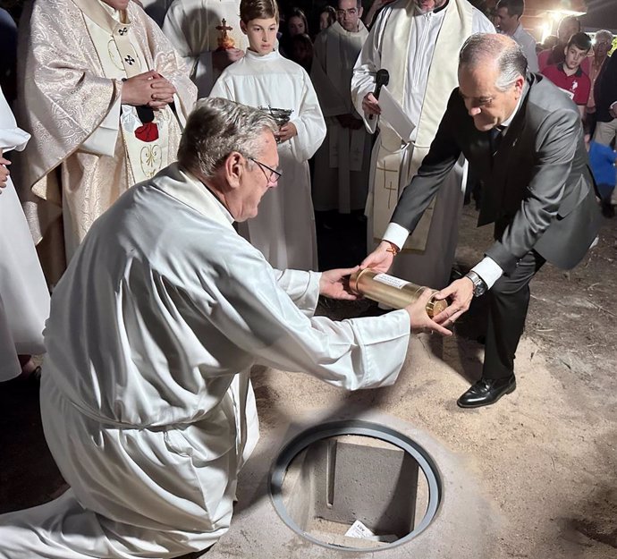 Colocan la primera piedra de la iglesia de San Juan de Ávila de Talavera 8 años después de que se derrumbara