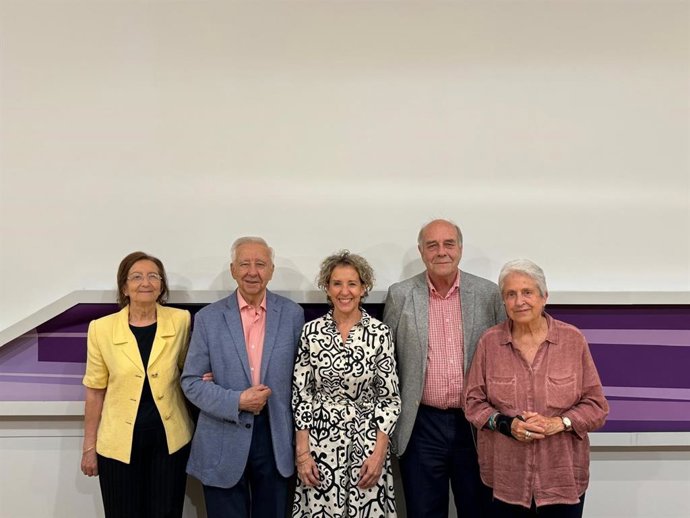 La Plataforma de Mayores y Pensionistas (PMP) se reúne on la secretaria de Estado de Igualdad y para la Erradicación de la Violencia de Género contra las Mujeres, Aina Calvo