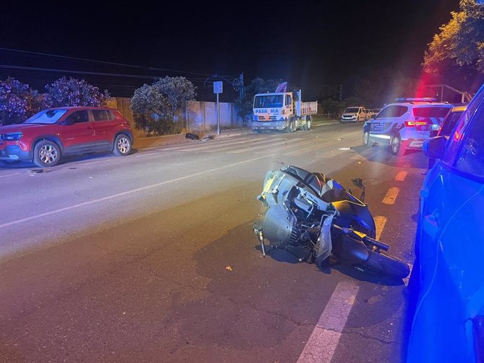 Muere un motorista que chocó contra una camión estacinado en Villaverde