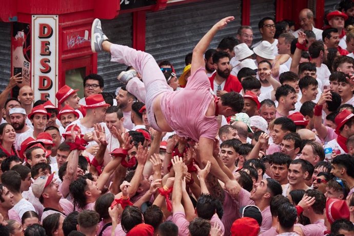 Chupinazo de los Sanfermiens de 2024.