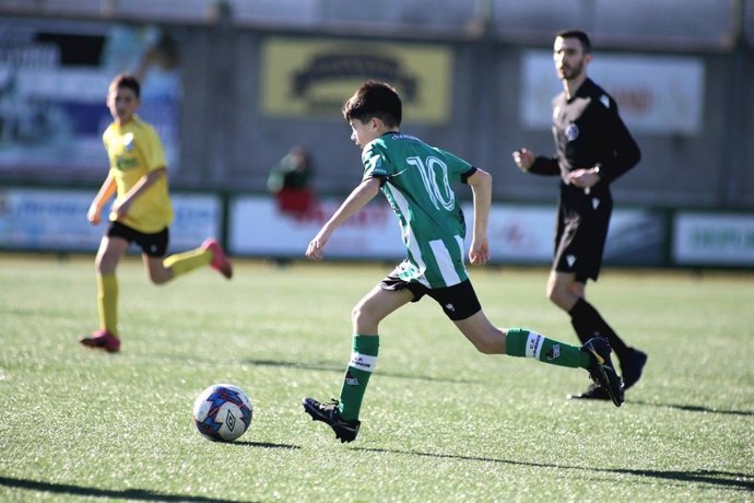 Archivo - Fútbol infantil