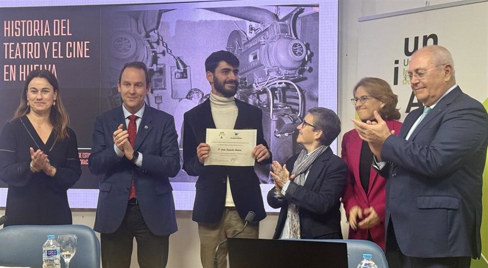 Archivo - Huelva.- UNIA.- La UNIA y Fundación Atlantic Copper entregan el X Premio de Estudios a Jesús Sugrañes
