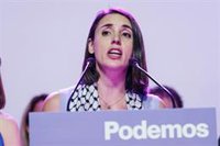Montero reivindica el Orgullo "en unos momentos" en los que el PSOE elige pactar las "cosas importantes" con el PP