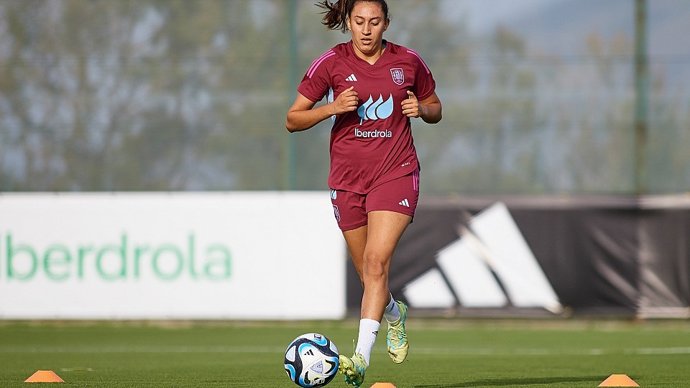 Archivo - La centrocampista española Fiamma Benítez.