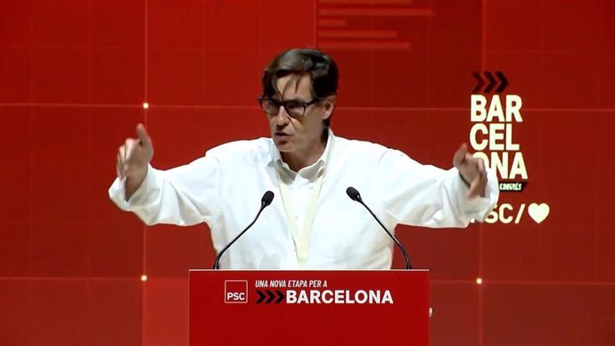 El candidato del PSC a presidir la Generalitat, Salvador Illa, clausura el congreso de la federación del PSC de Barcelona