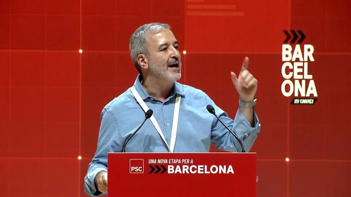 El alcalde de Barcelona, Jaume Collboni, interviene en el congreso de la federación del PSC de la capital catalana