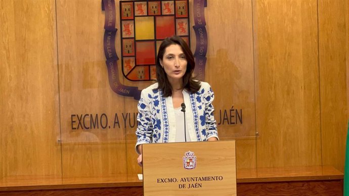 Archivo - La portavoz del equipo de gobierno del Ayuntamiento de Jaén, Mónica Moreno.