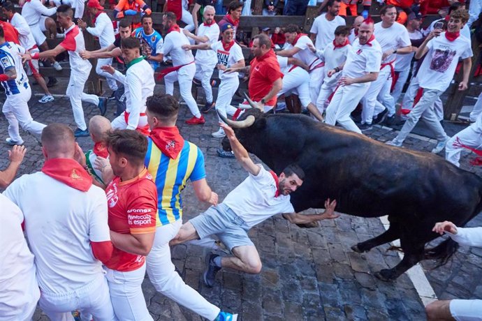 Imagen del primer encierro de San Fermín 2024