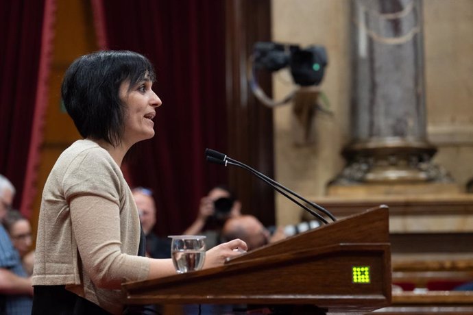 Sílvia Orriols en un ple