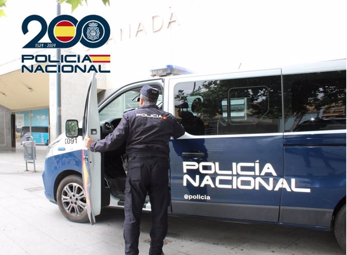 Vehículo de la Policía Nacional.