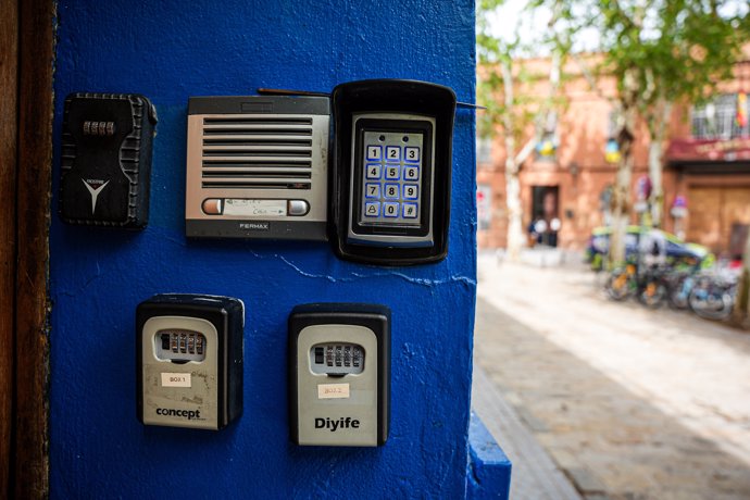 Candados de pisos turísticos