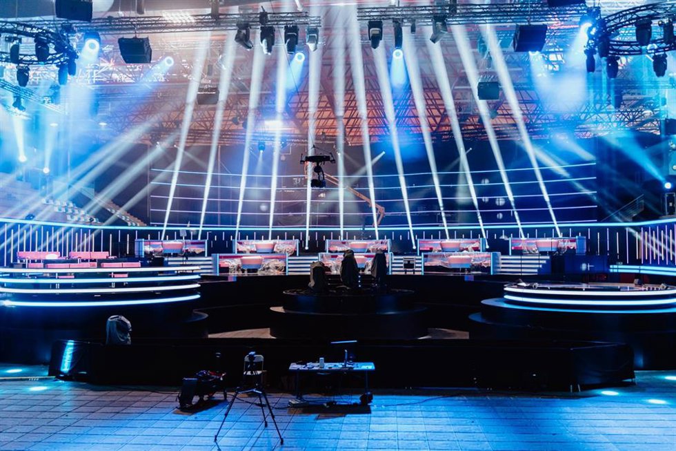 Archivo - Imagen de archivo del escenario del plató del Benidorm Fest 2024, en el Palacio de Deportes lIlla de Benidorm.