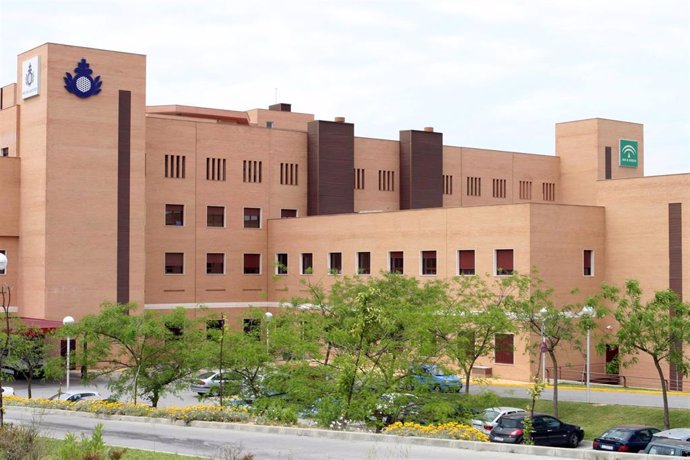 Archivo - Vista exterior del Hospital San Juan de Dios del Aljarafe de la orden religiosa San Juan de Dios.