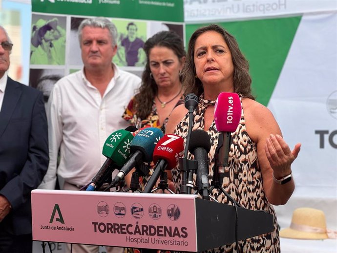 La consejera de Salud y Consumo, Catalina García, durante un acto en Almería.