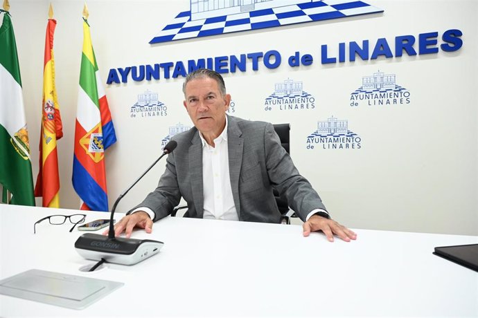 Raúl Caro-Accino durante la rueda de prensa