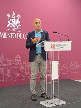 El portavoz del PSOE en el Ayuntamiento de Córdoba, Antonio Hurtado.