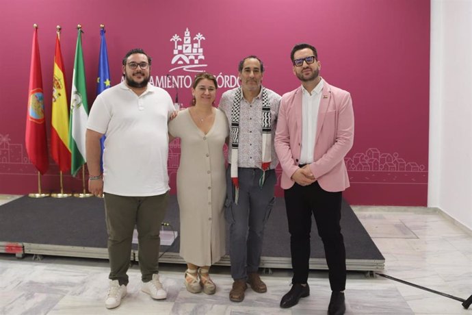 Concejales de Hacemos Córdoba en el Ayuntamiento de la capital. (Foto de archivo).