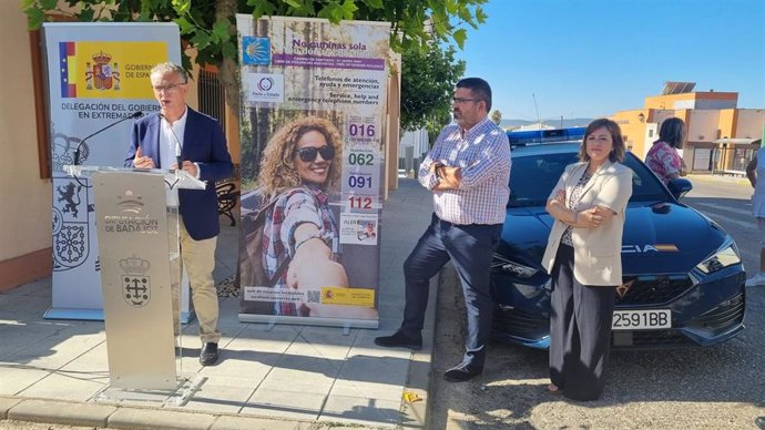 Extremadura se une a la campaña 'No caminas sola' para reforzar la seguridad de las peregrinas en el Camino de Santiago