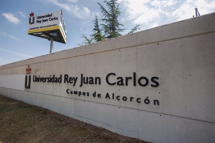 Archivo - Fachada de la Universidad Rey Juan Carlos (URJC) del campus de Alcorcón, en el inicio del curso universitario, a 7 de septiembre de 2023, en Alcorcón,  Madrid (España). La Universidad Rey Juan Carlos es una universidad pública española con sede 