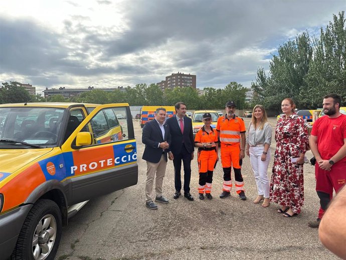 Suárez-Quiñones, en la entrega de los vehículos.