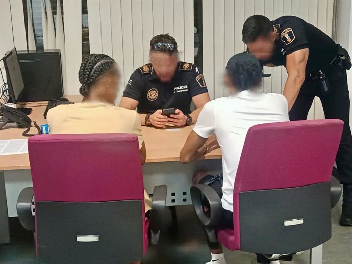 Sorprés conduint drogat, sense carnet i amb la documentació del seu germ bessó al Campello