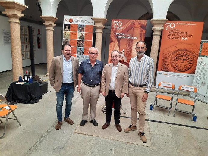 Presentación de los XIII Encuentros con los Clásicos dentro del Festival de Mérida