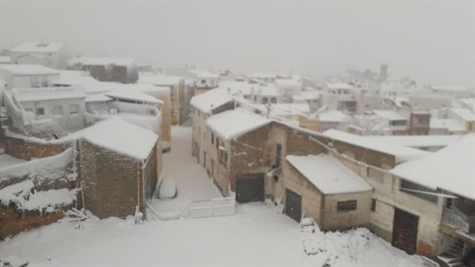 Archivo - Arxiu - Imatge dels efectes del temporal Glòria a La Font de la Figuera 