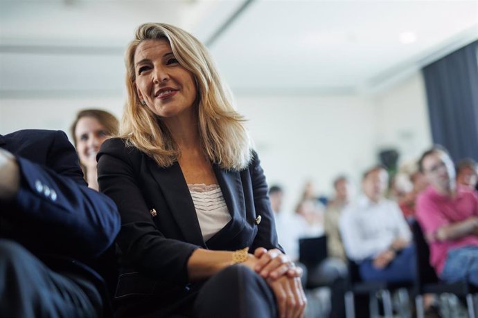 La vicepresidenta segunda y ministra de Trabajo, Yolanda Díaz, durante la inauguración del I Encuentro 'Diversidad LGTBIQ+ en el entorno laboral', en el Círculo de Bellas Artes, a 1 de julio de 2024, en Madrid (España). 