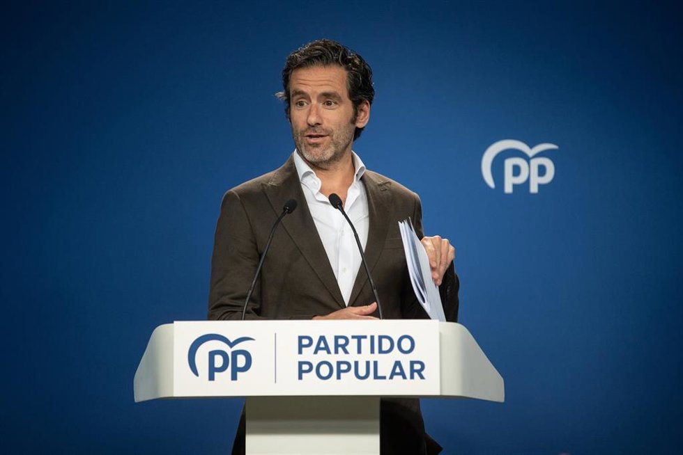 El portavoz del PP, Borja Sémper, durante una rueda de prensa posterior a la reunión del Comité de Dirección del PP, en la sede del PP, a 9 de julio de 2024, en Madrid (España).