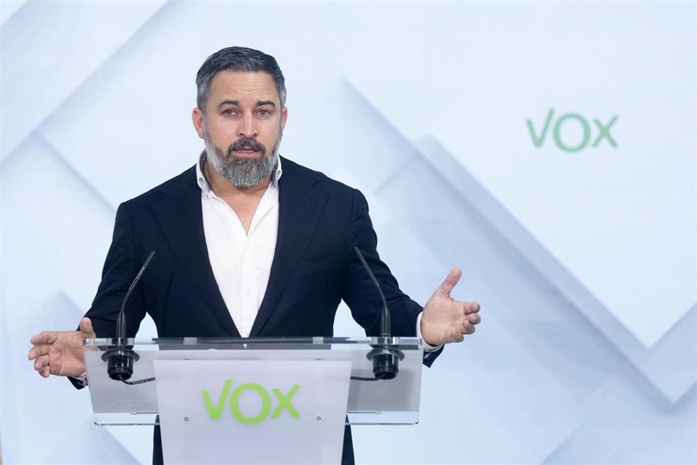 El líder de Vox, Santiago Abascal, durante una rueda de prens aen la sede de VOX.