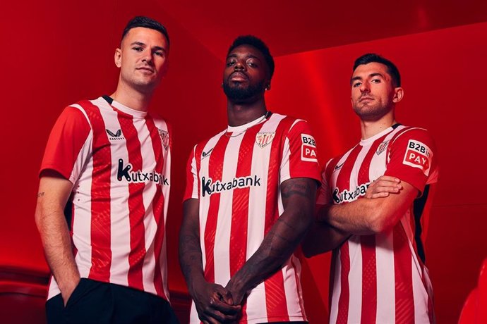 Los jugadores del Athletic Club Gorka Guruzeta, Iñaki Williams y Dani Vivian.