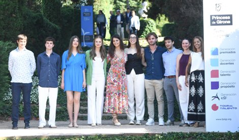 Cooperación y Desarrollo